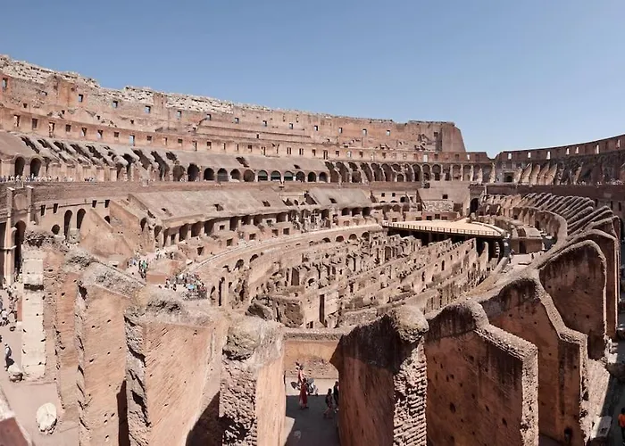 Gladiators At The Colosseum - Classrome27 Ferienhaus Rom